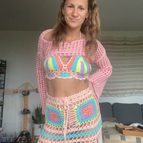 Pastel Knit Rave/ Festival Set- three pieces - Picture 3 of 3